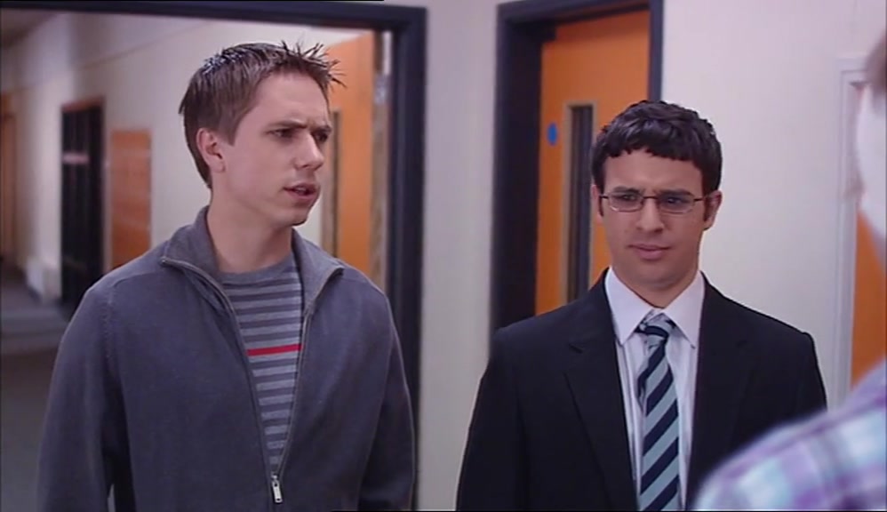 - YES. - ISN'T SHE WARREN DUNCAN'S NAN? 