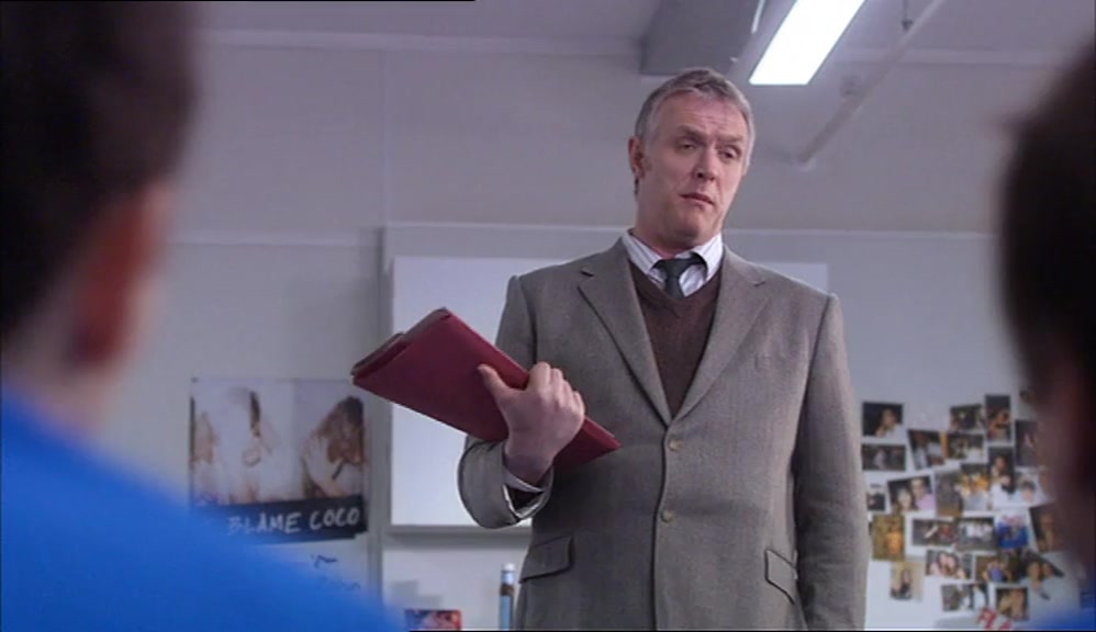 RIGHT, I'M SURE THAT MOST OF YOU WILL REMEMBER ALISTAIR SCOTT. 