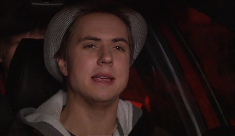 I FORGOT YOU WERE A COMEDIAN AS WELL AS A CAB DRIVER. 