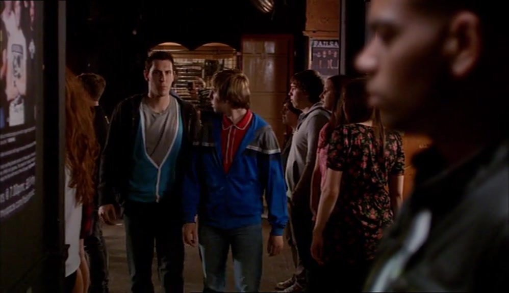 - OH, CAN I HAVE SOME GUM? - I AIN'T GOT ANY, I'M PRETENDING. 