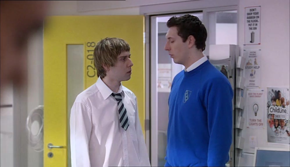 - WHAT IF HE THROWS THE TOASTER AT YOU? - WHY WOULD HE DO THAT? WE'RE MATES. 