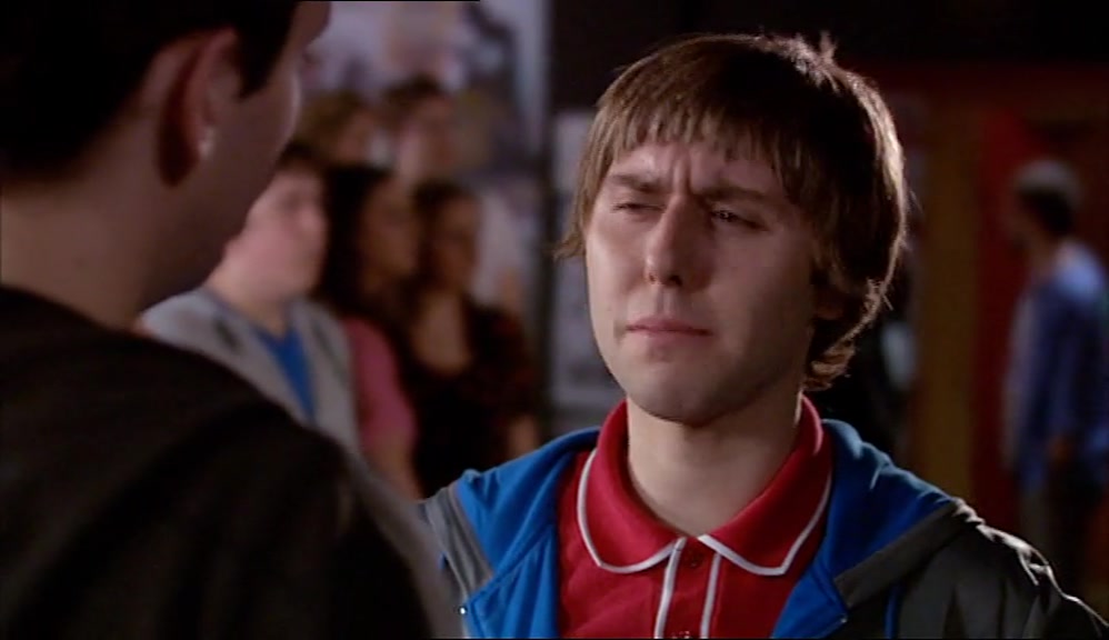 - THEY ALL LOVE A SLAP. - YOU'RE NOT BULLSHITTING ME, ARE YOU? 