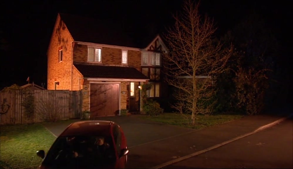 SIMON HEADED FOR HIS DATE WITH TARA. 