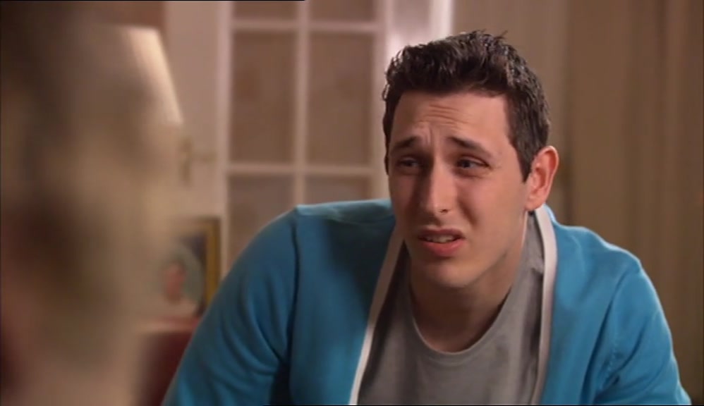 JAY, I'VE HEARD SMOKING'S WELL BAD FOR YOU. CAN'T WE JUST MAKE TEA WITH IT? 
