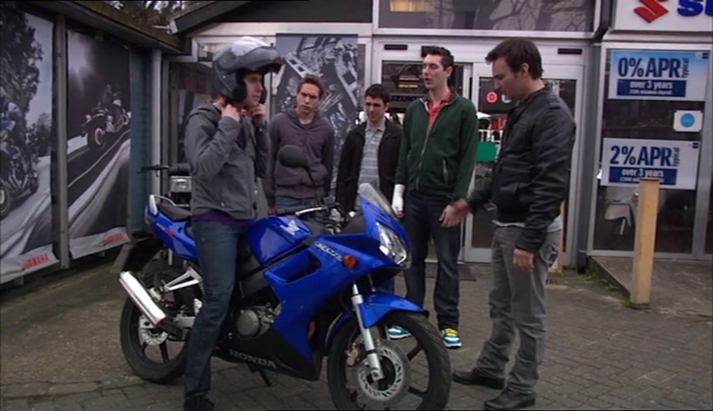 - THESE ARE THE GEARS, THESE ARE THE BRAKES. - AND THEY'RE FOR STOPPING, RIGHT? 