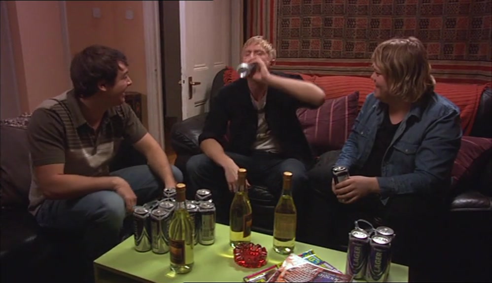 I'D ALWAYS IMAGINED MY EVENINGS AT UNI WOULD CONSIST OF STUDY, 