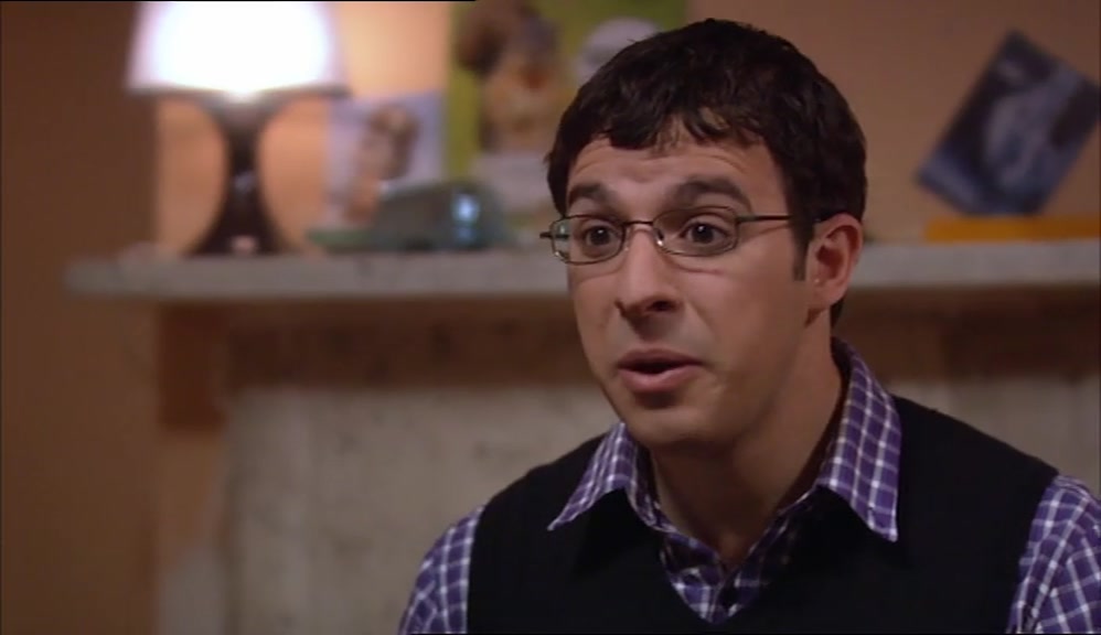 - YOU'RE BORING, MATE. - NO, NO, I'M NOT. 