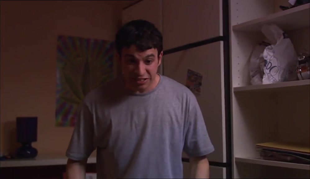 - OH, NO! - STOP IT! STOP PISSING! 