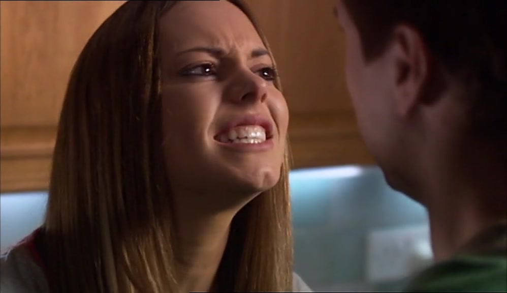 - SHE SEEMS LIKE SHE HATES ME. - NO, SHE'S PROBABLY JUST JEALOUS. 