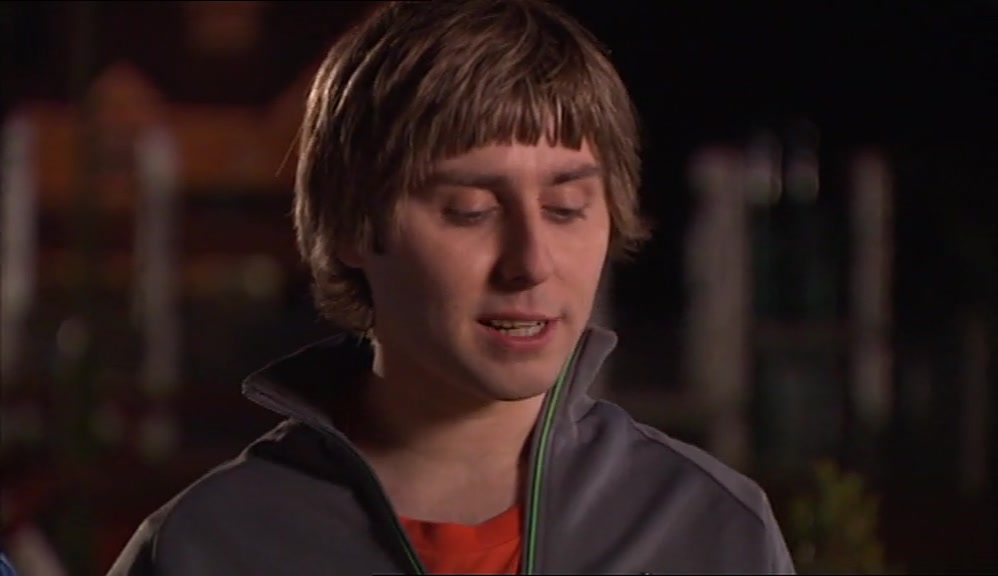 - YOU KNOW A LOT ABOUT GARDENING. - MY DAD USED TO SHAG DELIA SMITH, DIDN'T HE? 