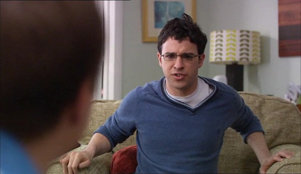 - I WOULDN'T LEAVE JUST YET. - WHAT DO YOU MEAN? I'M ALREADY LATE! 