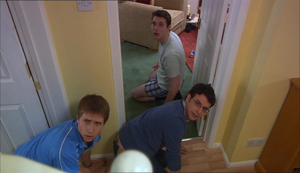 YOO-HOO! I HEARD A BANGING.  