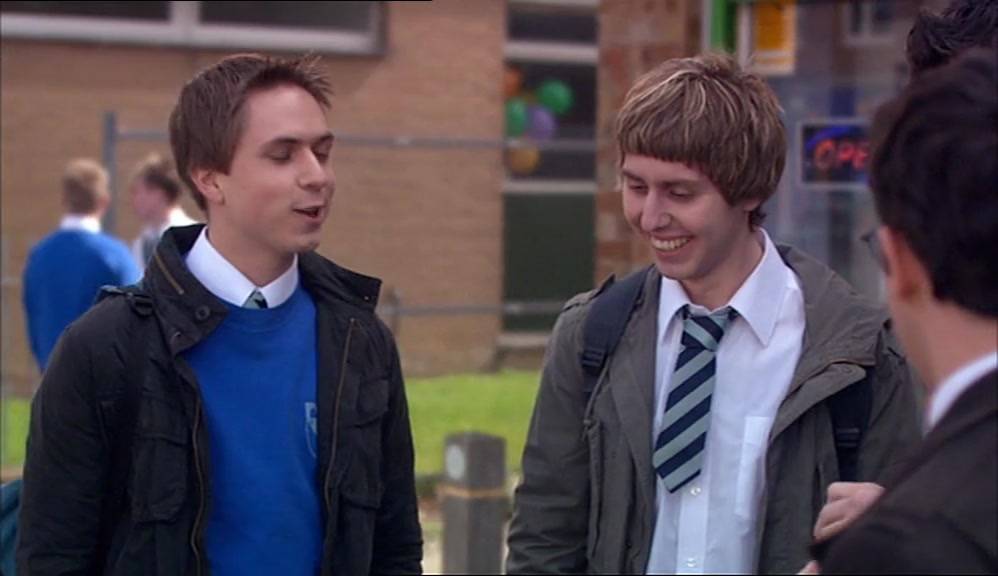 - THANKS. - YOU GOING TO GRASS THEM UP, THEN? 