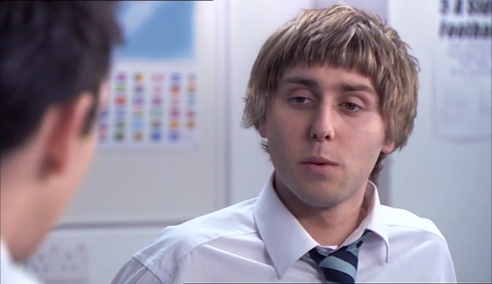 - NAH. I CAN'T REALLY TALK TO MY DAD. - WHAT, COS HE'S NEVER SEEN A WOMAN'S FANNY? 
