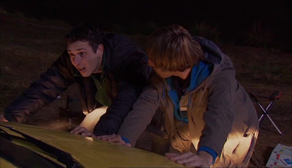 - WE CAN'T STOP IT. - WE ARE STOPPING IT A BIT NOW. 