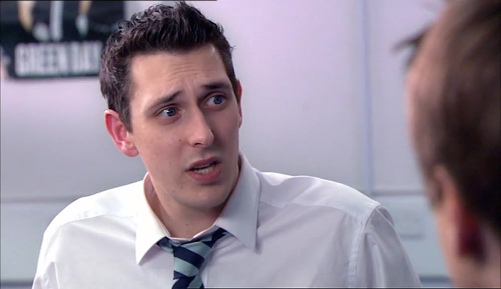 - IT DON'T SOUND NEAR. - IT'S IN WALES. 
