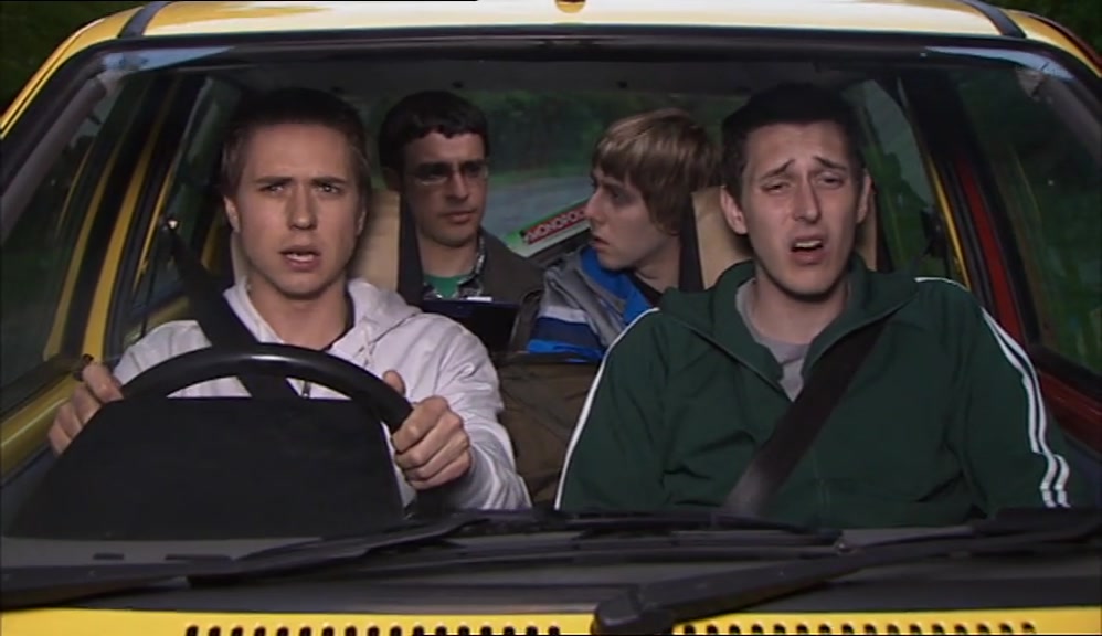 - RIGHT, I'VE GOT SOME NEWS, NEIL... - OH, HERE WE ARE, SI. TURN IN HERE. 
