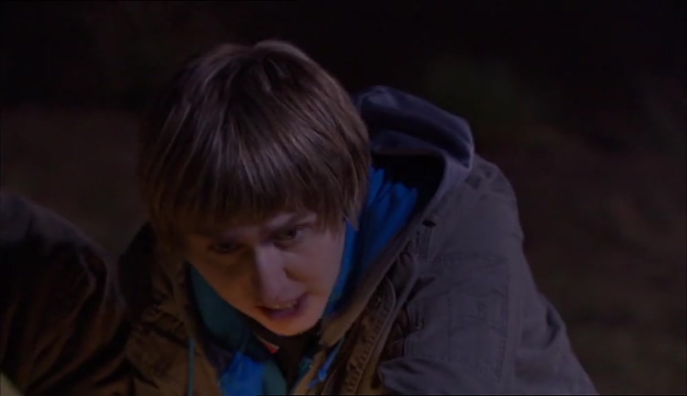 - IT'S LOCKED. JAY, THROW ME THE KEYS. - I GAVE THEM TO YOU. 