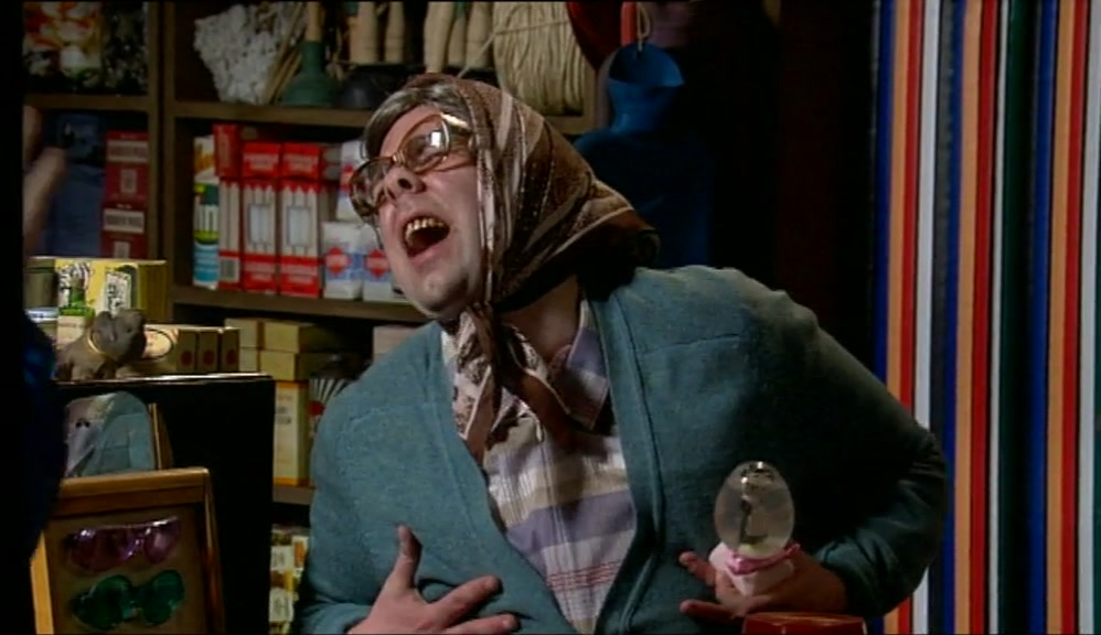 - EDWARD, EDWARD! - HELLO, HELLO! 