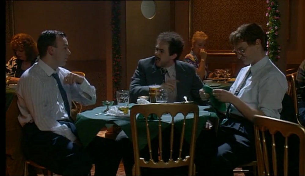 - YOU DIDN'T DO THE VOICE. - DON'T MATTER! 