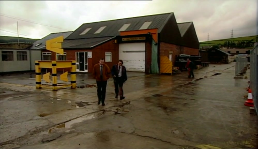 - WE'RE DYING ON OUR ARSES HERE. - IT'LL BE ALL RIGHT. 