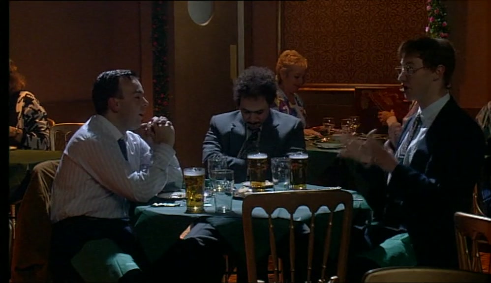 ENGLISHMAN, IRISHMAN, SCOTSMAN. THEY GET LOST IN THE DESERT. 