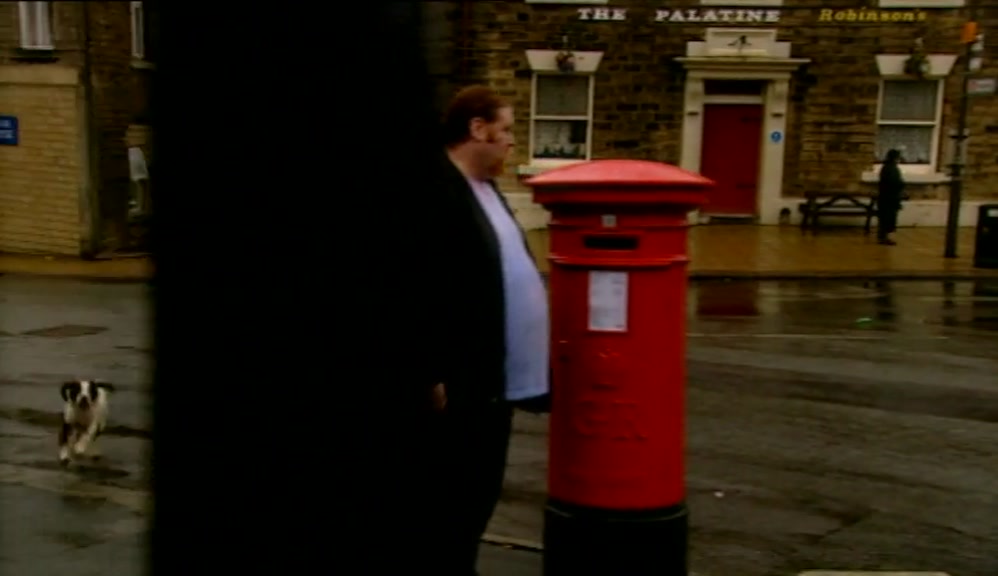 POSTBOX: THANK YOU FORPOSTING A LETTERINSIDE ME. 