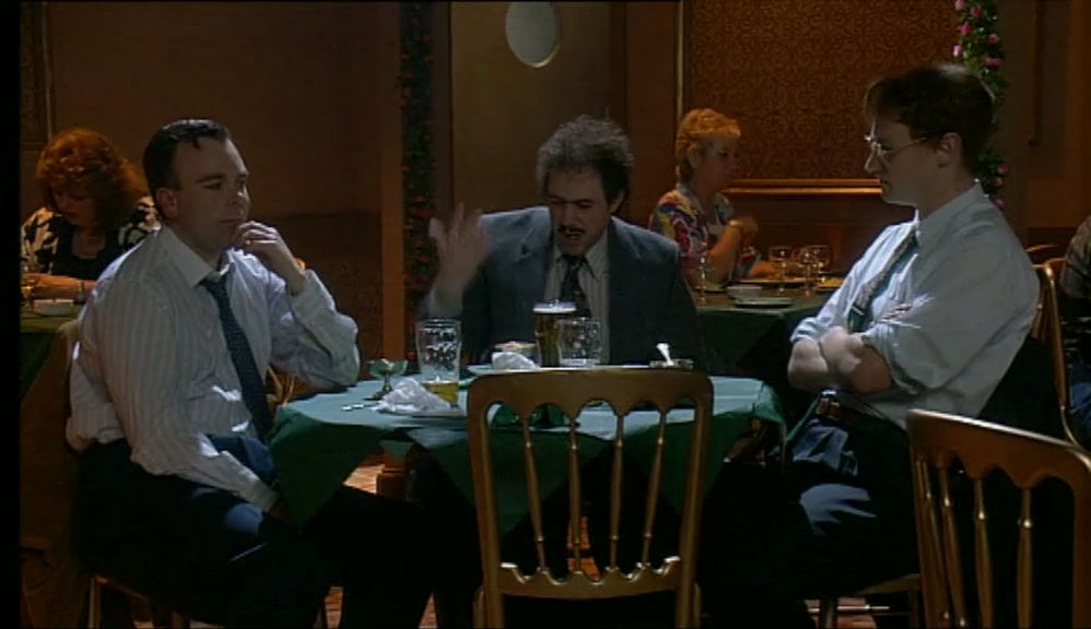 INNIT? GEOFF IS AJOKE, HE ENTERS A TALENT COMPETITION AND LOSES. 