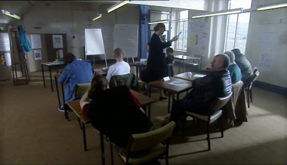 DOWN THE HIGH STREET, WHERE WE'LL SEE LOTS OF PEOPLE DOING LOTS OFJOBS. 