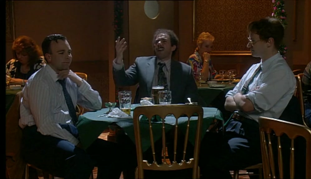INNIT? GEOFF IS AJOKE, HE ENTERS A TALENT COMPETITION AND LOSES. 