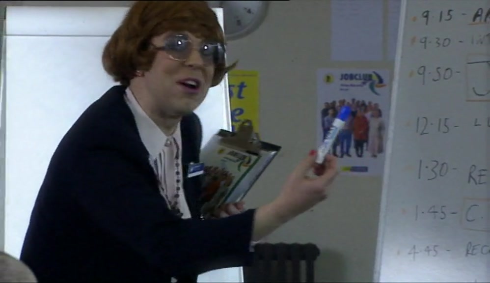 - IT'S A PEN. - YES, ROSS. ONE OF PAULINE'S PENS. 