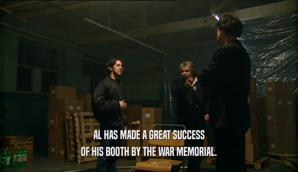 AL HAS MADE A GREAT SUCCESS OF HIS BOOTH BY THE WAR MEMORIAL. 