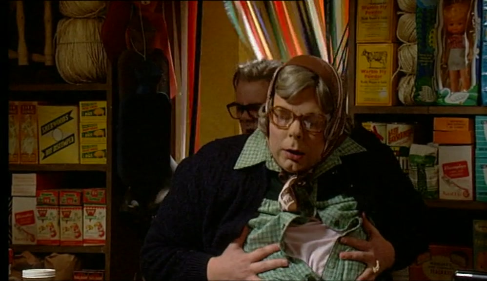 WHAT'S GOING ON? WHAT'S ALL THIS SHOUTING? WE'LL HAVE NO TROUBLE HERE. 