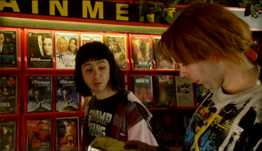 - I HAVEN'T SEEN THAT. - I HAVE. IT'S REALLY GOOD. 