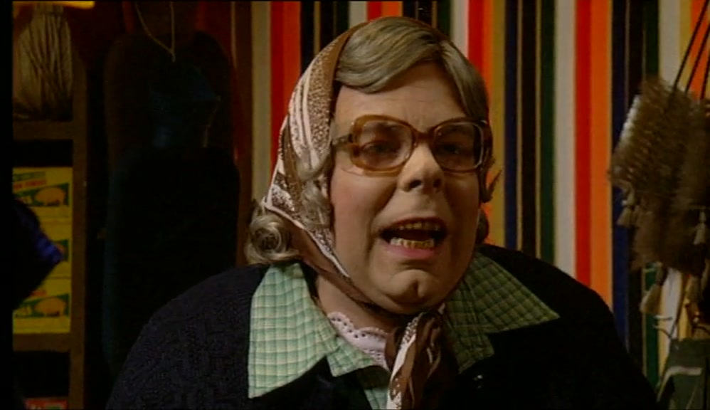'ELMET. HI, HI, HI...!  