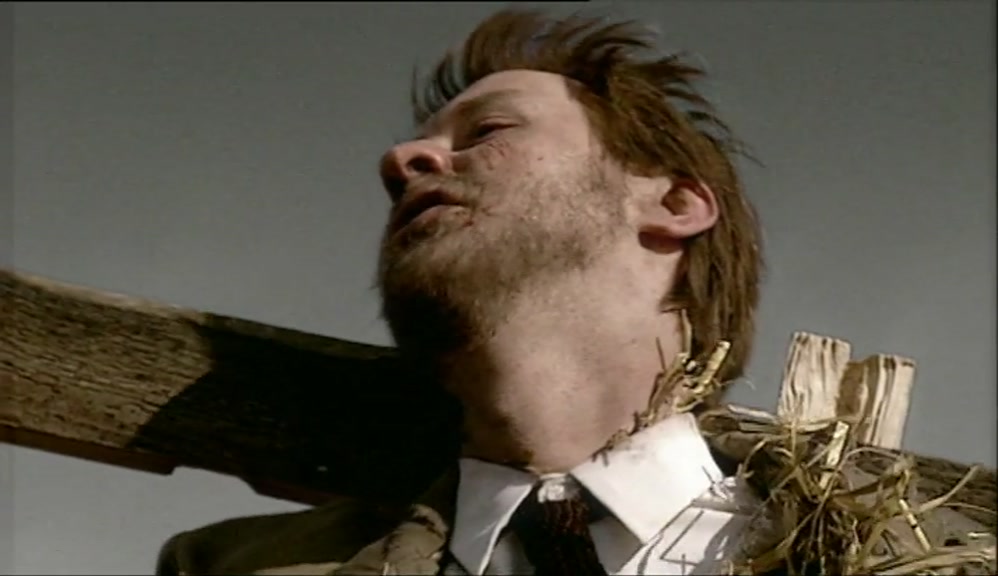 OH, MY GOD! GIRLS, GIRLS! COME HERE!  
