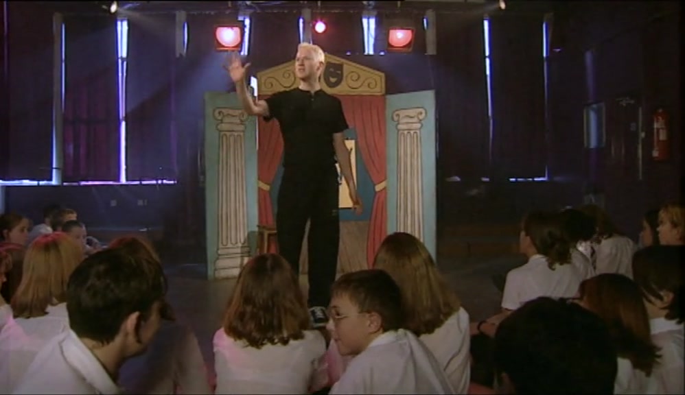 THAT'S WHEN I SAW IT. THE NIGHTCLUB GLORIA'S.  
