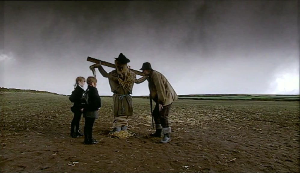 GO BACK TO YOUR SCHOOL TRIP. THEY SHOULDN'T LET YOU WANDER OFF. 