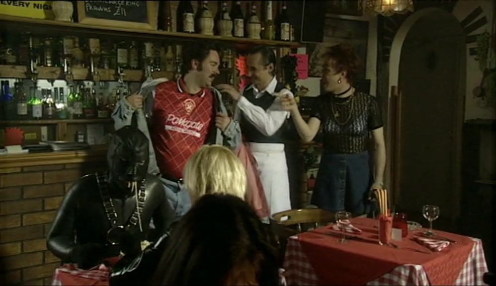- HE'S LYING, LUIGI. - TABLE FOR TWO? 