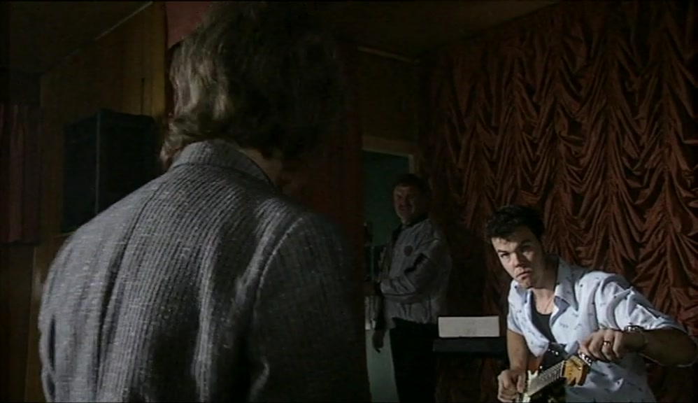 - I PLAY RHYTHM GUITAR. - I DON'T THINK SO. 