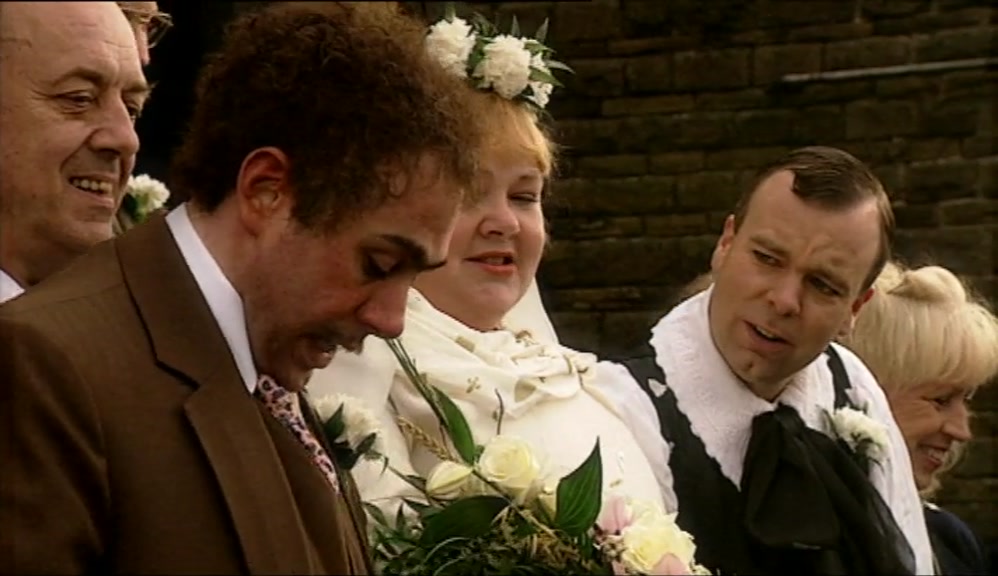 - WHERE DID YOU FIND HIM? - I'LL TELL YOU WHAT, HE'S VERY CHEAP. 