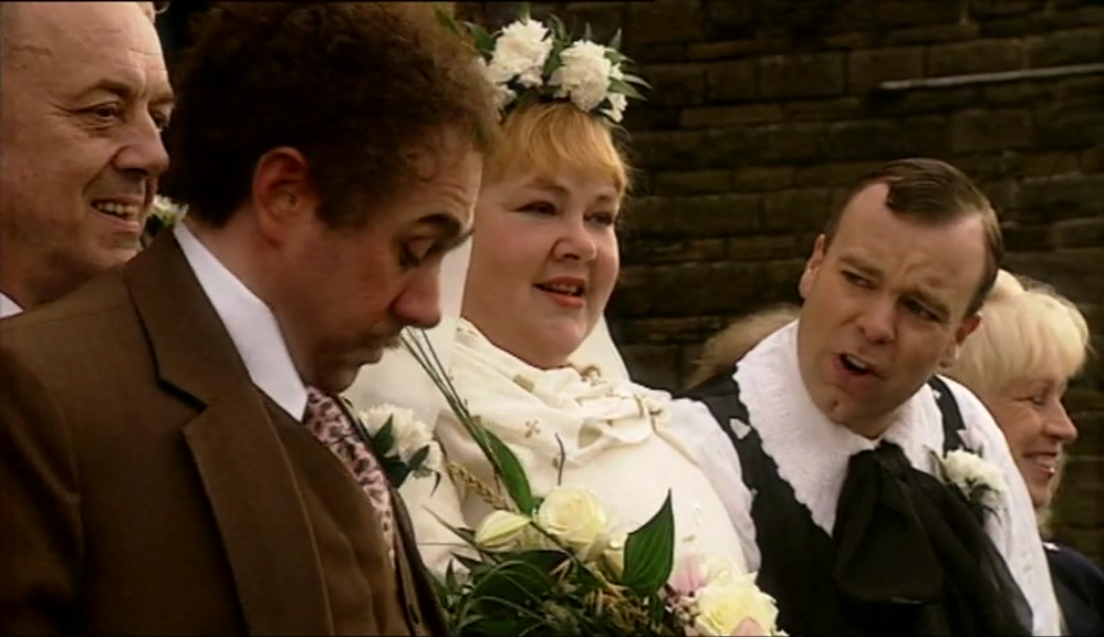 - WHERE DID YOU FIND HIM? - I'LL TELL YOU WHAT, HE'S VERY CHEAP. 
