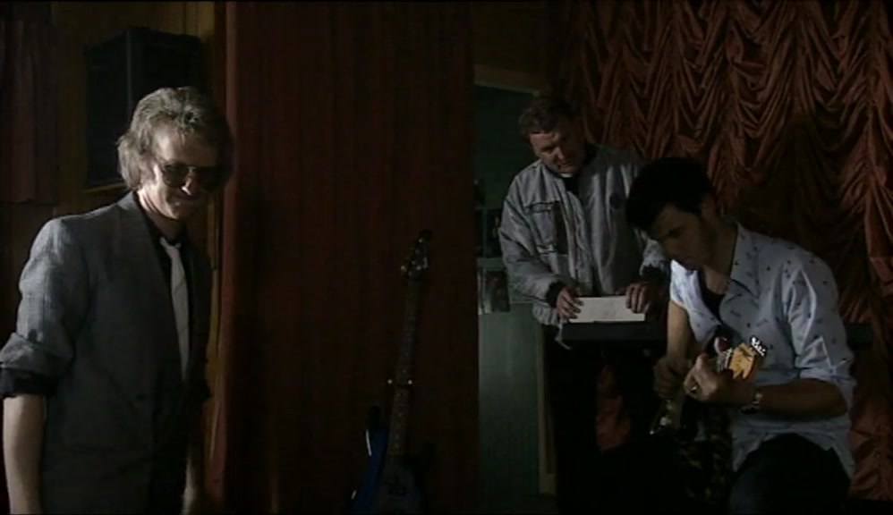 - WHAT IS IT, MAYNARD? - RAY'S NOT TURNED UP. 