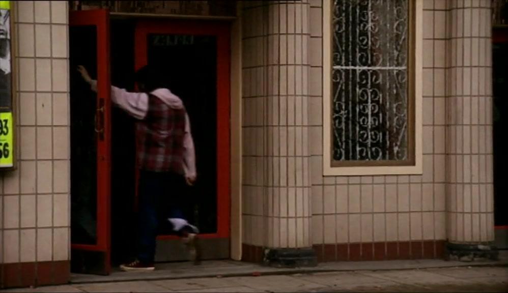 - HURRY UP, WE'RE GOING TO BE LATE. - WE'VE GOT TO GET FOOD YET. 