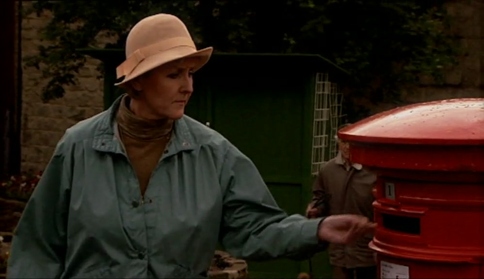 POSTBOX: THANK YOU FOR POSTING A LETTER INSIDE ME. 