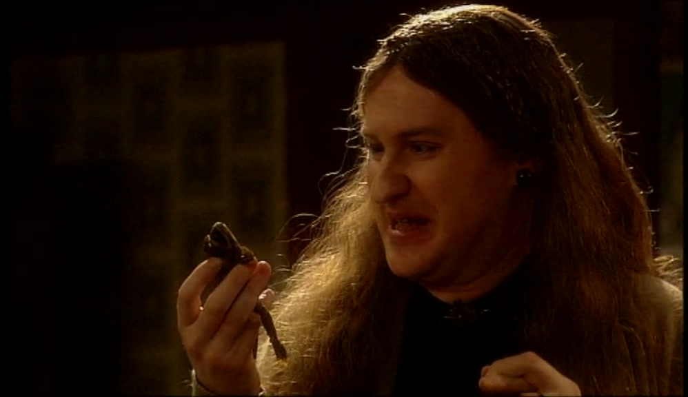 - DON'T OPEN IT! - THERE'S SOMEBODY THERE! 