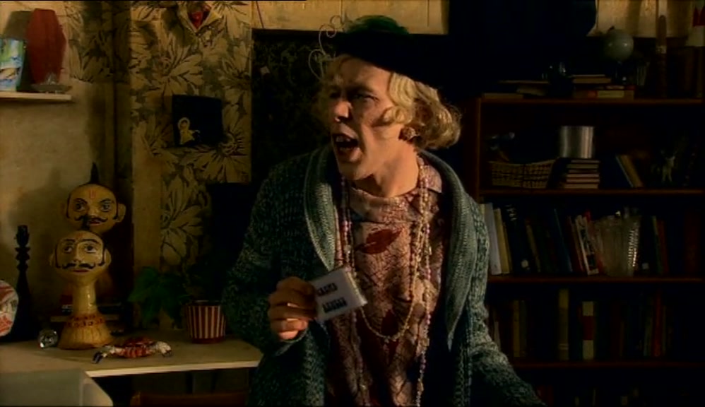 - IT'S A CASSETTE. - A CASSETTE, IS IT? 