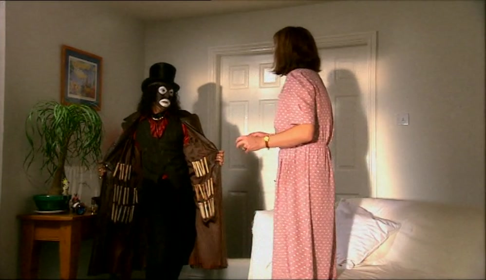 - NO, THANK YOU. IS YOUR WIFE.... - MY WIFE? 