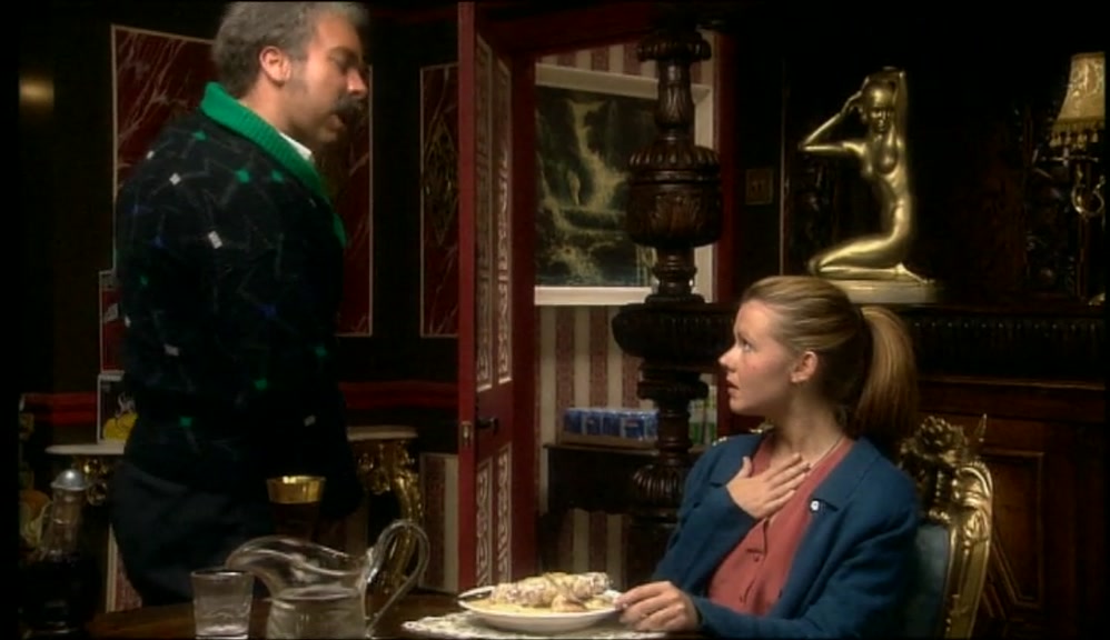 I HAVE TO GO AND MAKE A PISS.  