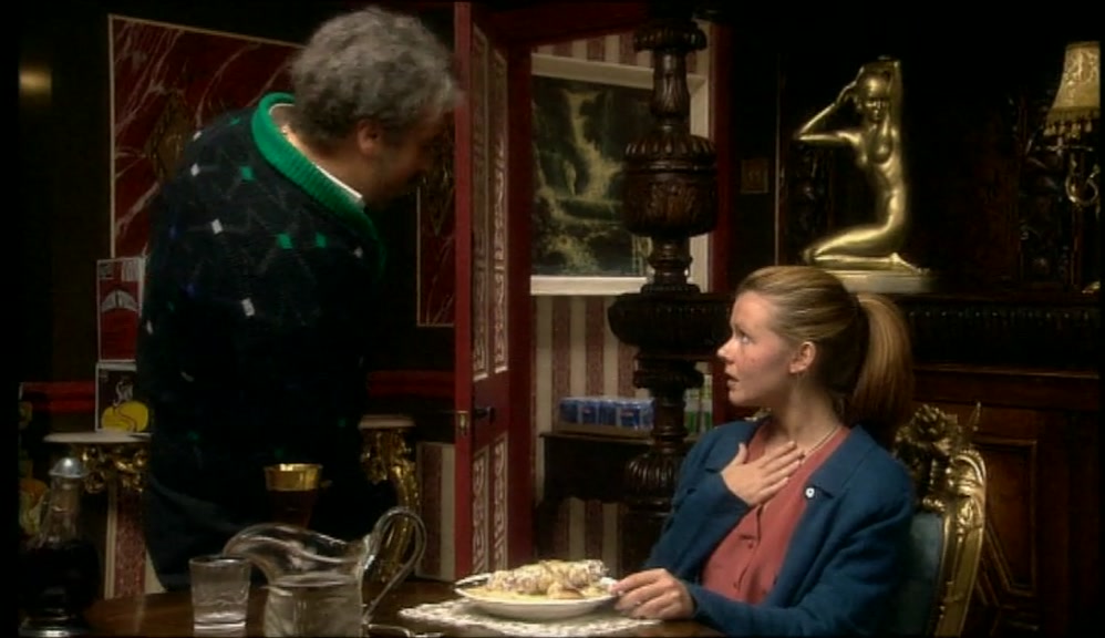 I HAVE TO GO AND MAKE A PISS.  